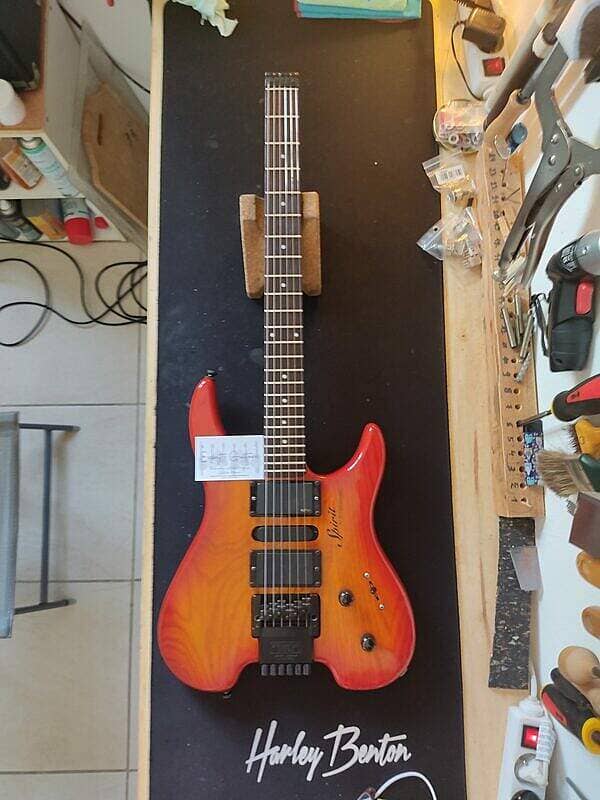 Steinberger GM7T guitar