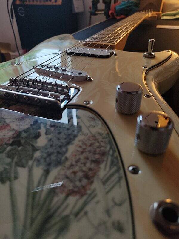 Fender Shawn Mendes Foundation MusicMaster Guitar