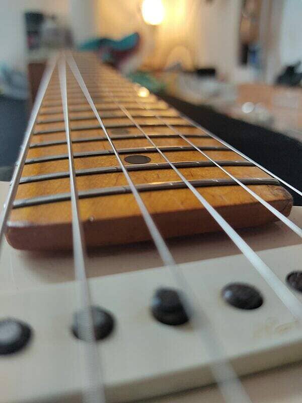 Stratocaster type guitar