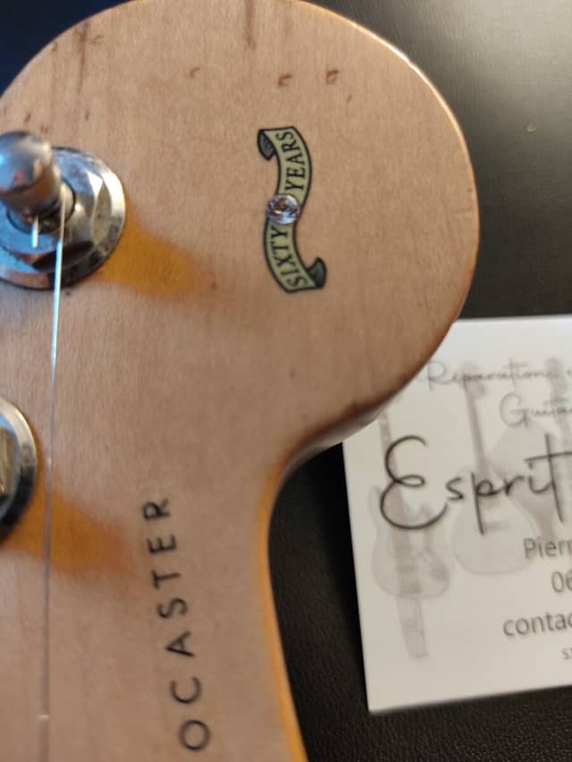 Fender Diamond Stratocaster Guitar