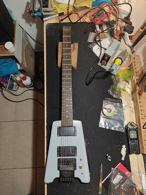 Guitare Hohner Steinberger G2T