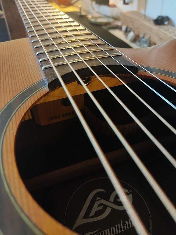 Guitare Lag Tramontane