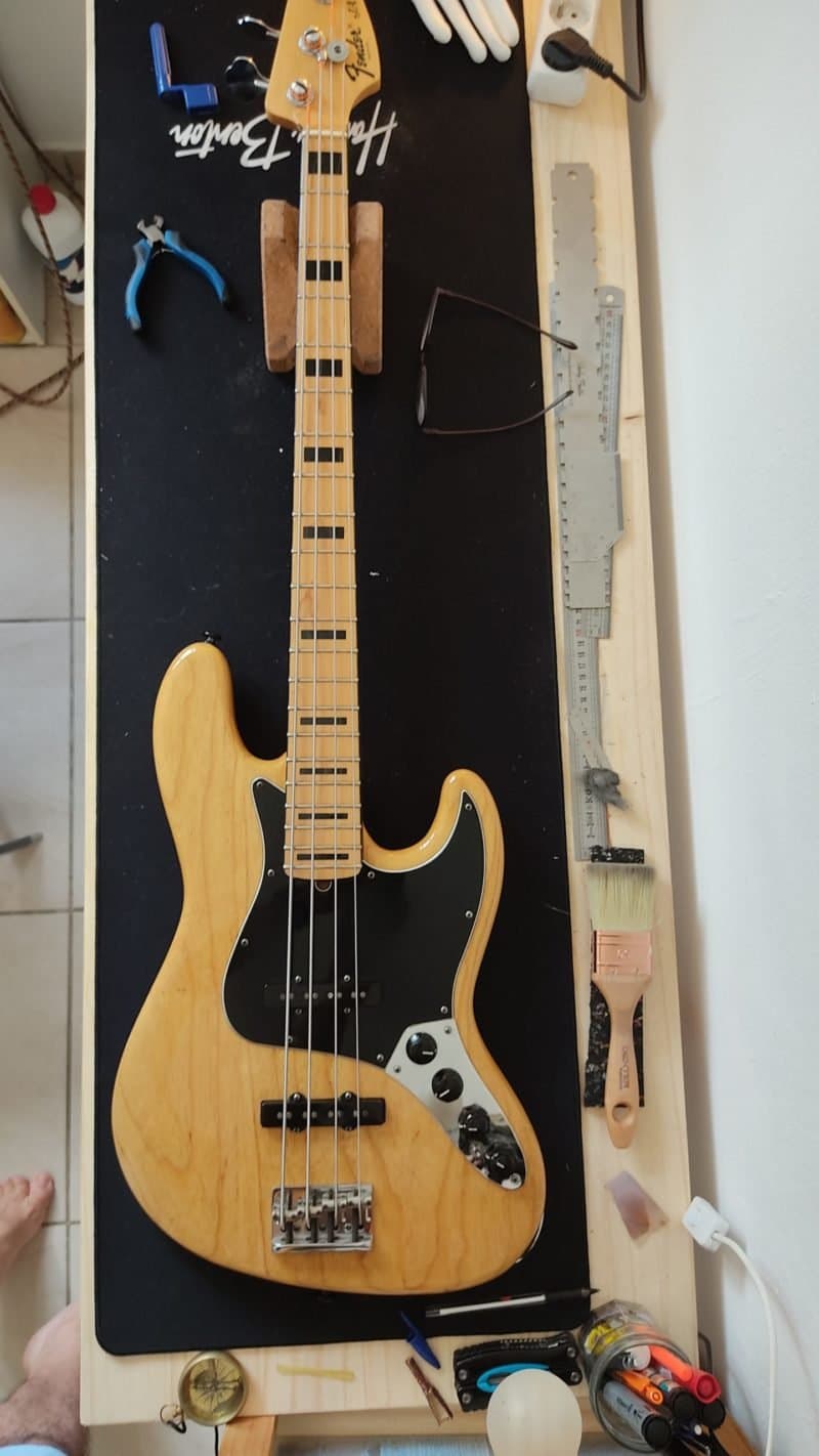 Fender Jazz Bass