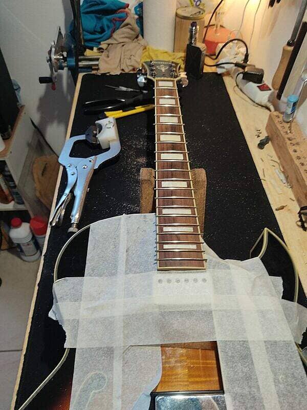 Ibanez AKJ95 guitar
