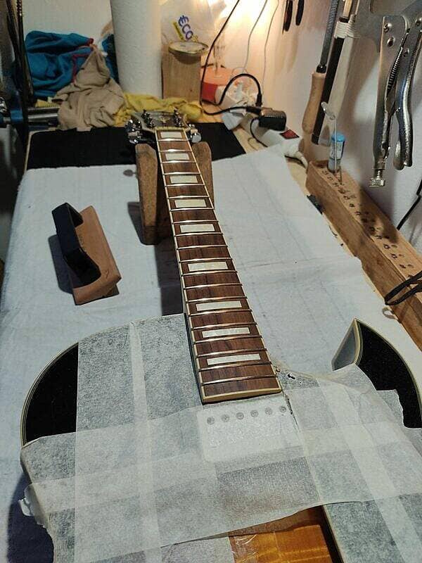 Ibanez AKJ95 guitar