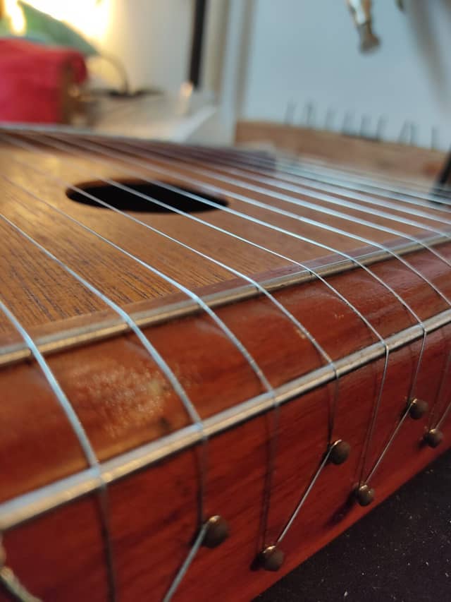 Handmade zither