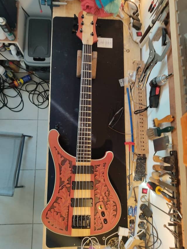Rickenbacker bass