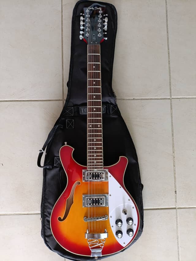 Esprit Guitare - Harley Benton RB-612CS Classic Series