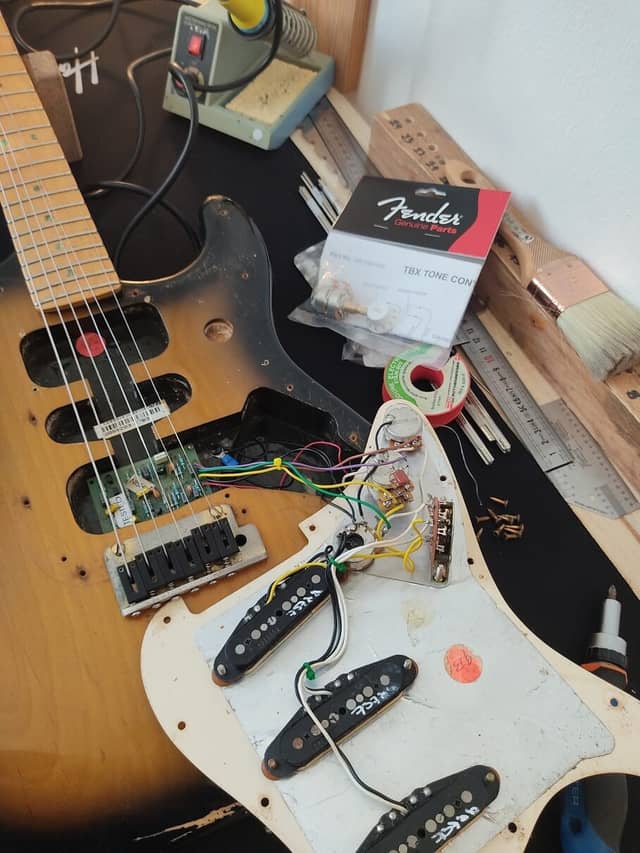 Fender Stratocater US 50th Anniversary