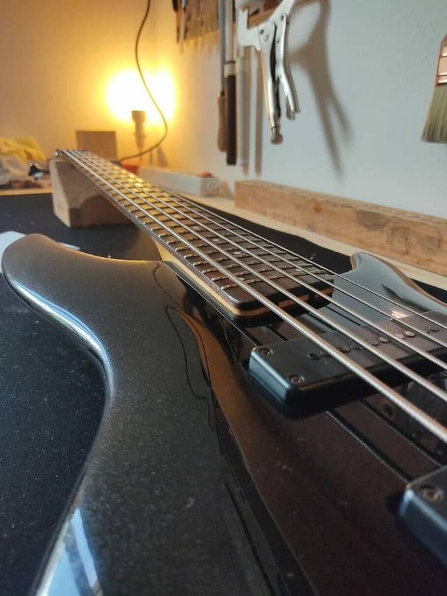 Basse Ibanez SR305