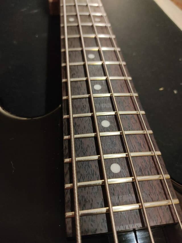 Ibanez GSR200