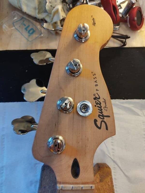 Basse Squier Precision Bass