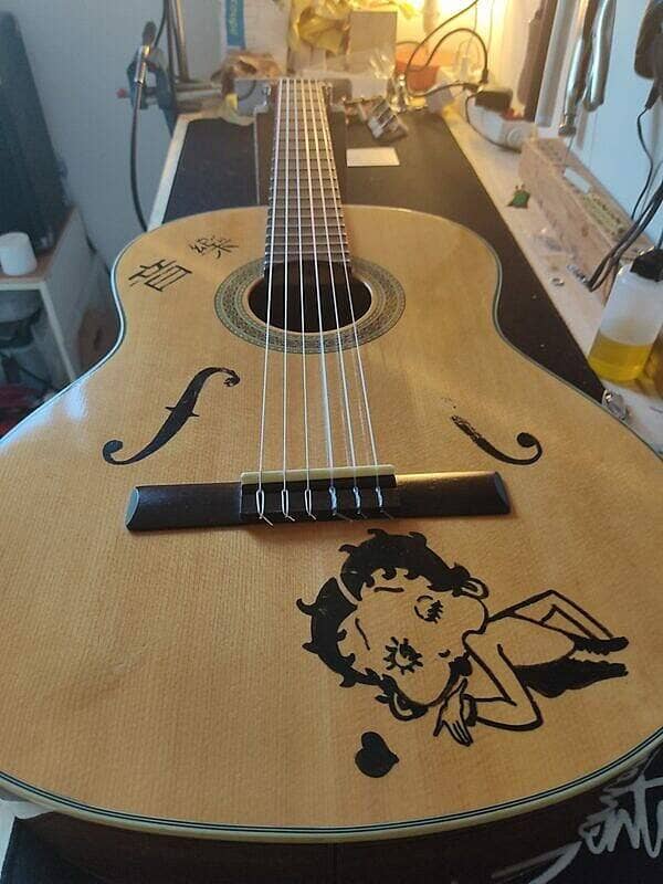 Guitare Greg Bennett C3