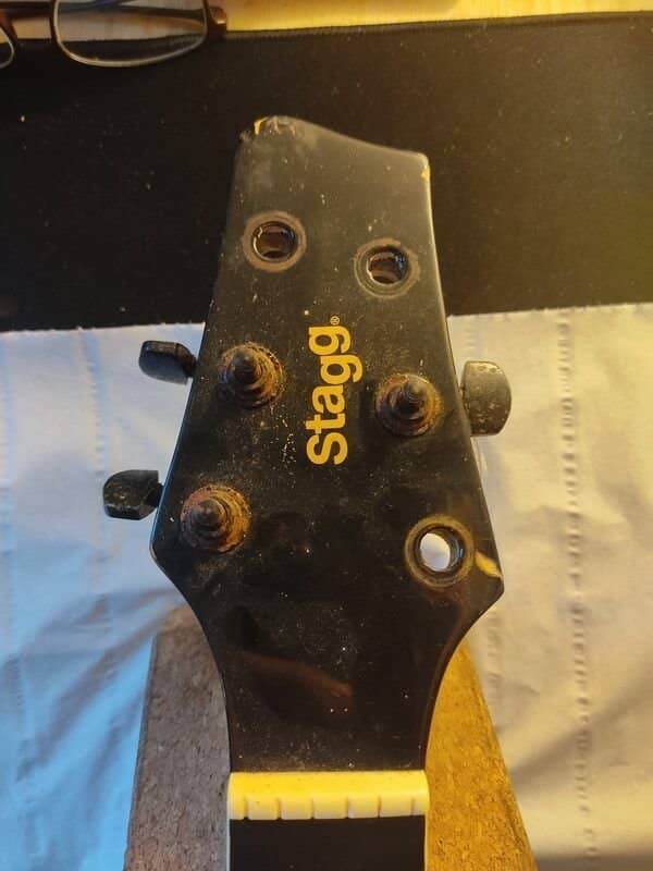 Guitare Stagg SW203BK