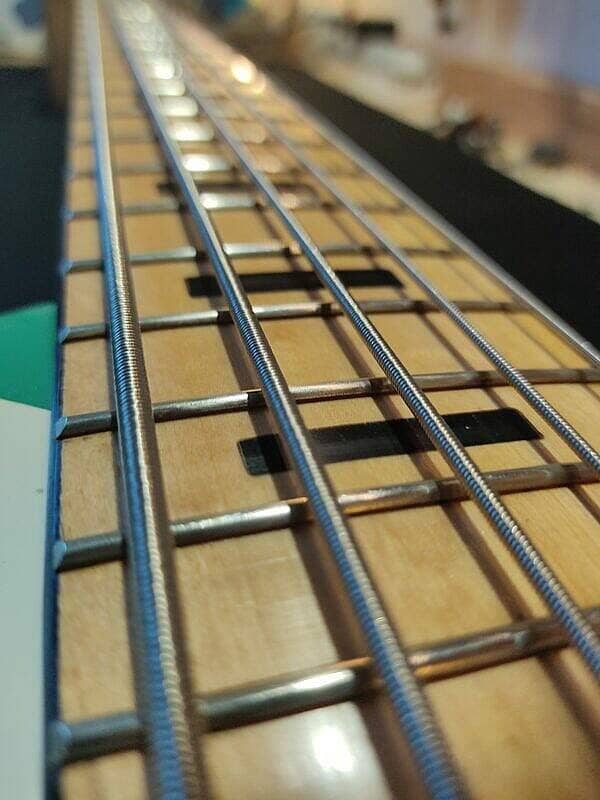 Basse Fender Jazz Bass