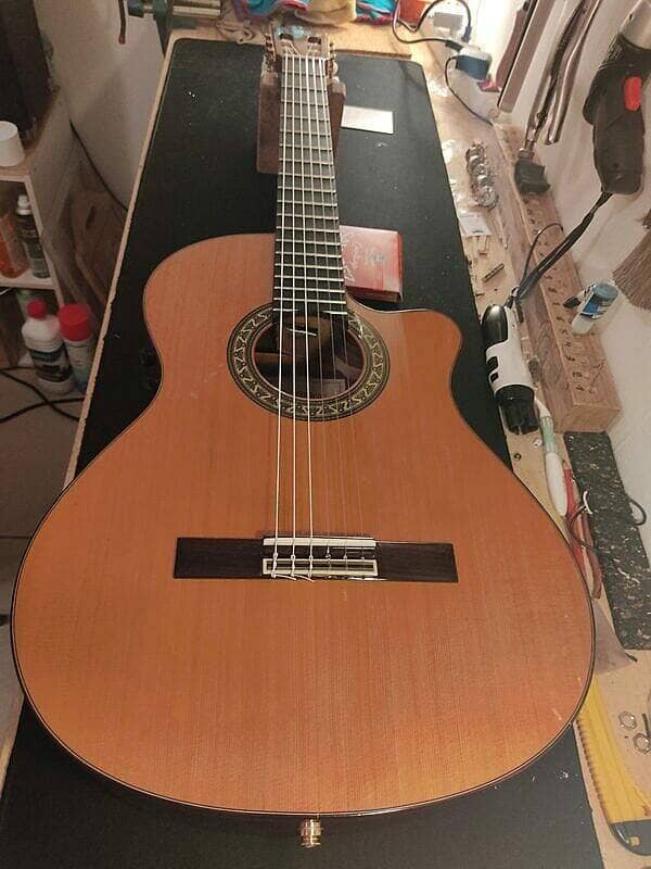 Guitare Alhambra 5P CW E8