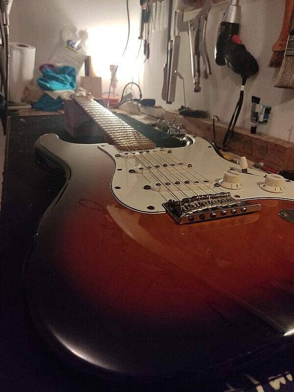 Guitare Fender Stratocaster