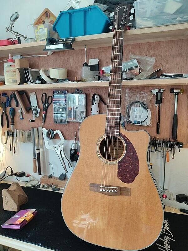 Guitare Fender CD140