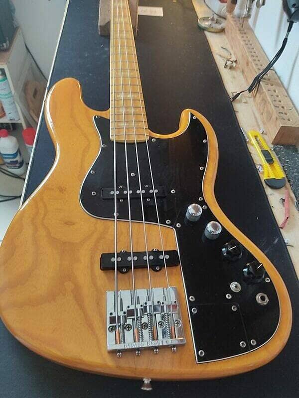 Basse Fender Jazz Bass Marcus Miller Signature
