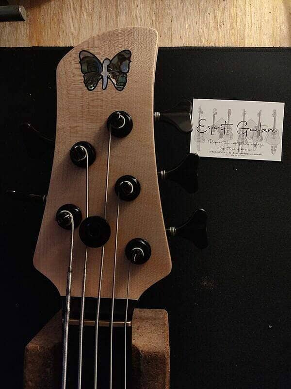 Basse Fodera YY5S