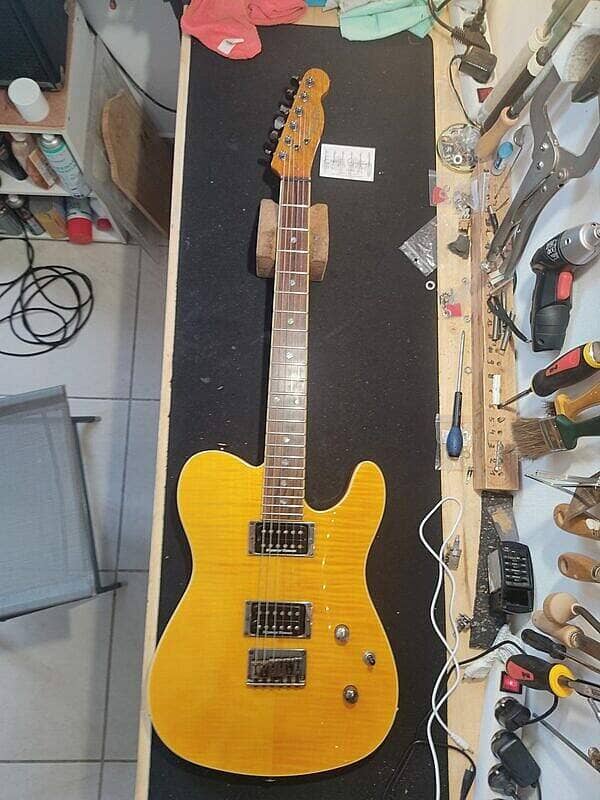 Guitare Fender FMT-HH