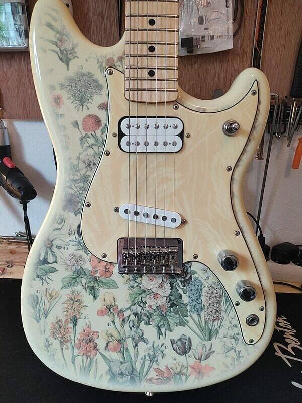 Guitare Fender Shawn Mendes Foundation MusicMaster