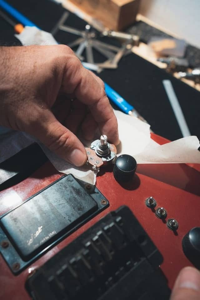 L'atelier de lutherie Esprit Guitare