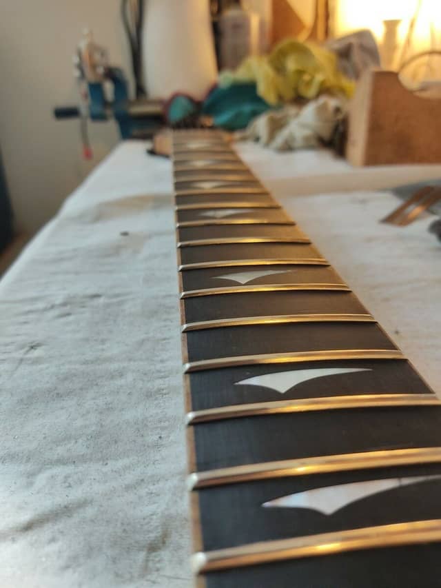 Guitare Lag Arkane 1000, le retour