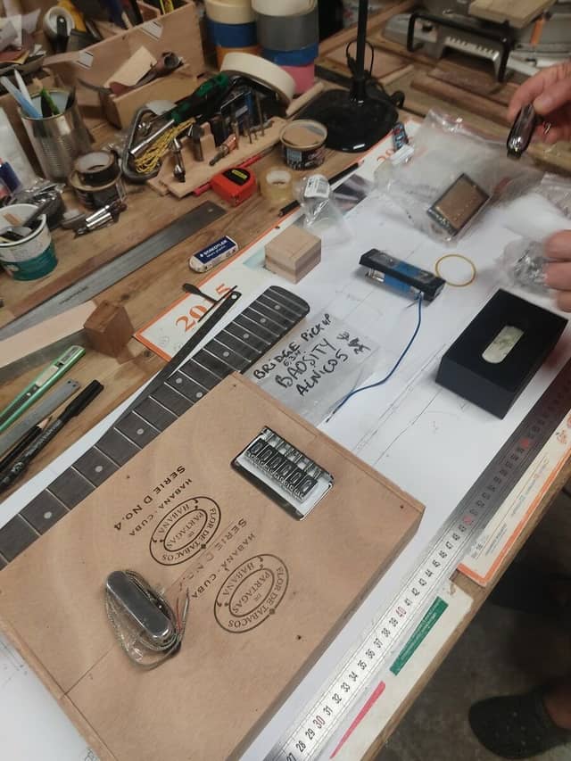 Collaboration Esprit Guitare / Pipiri Guitars