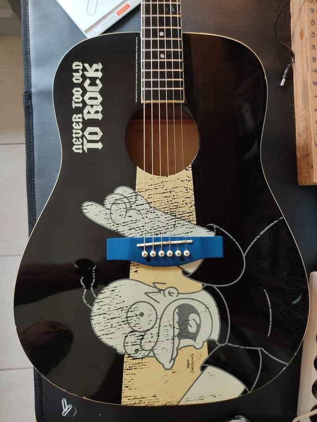 Guitare "The Simpsons"