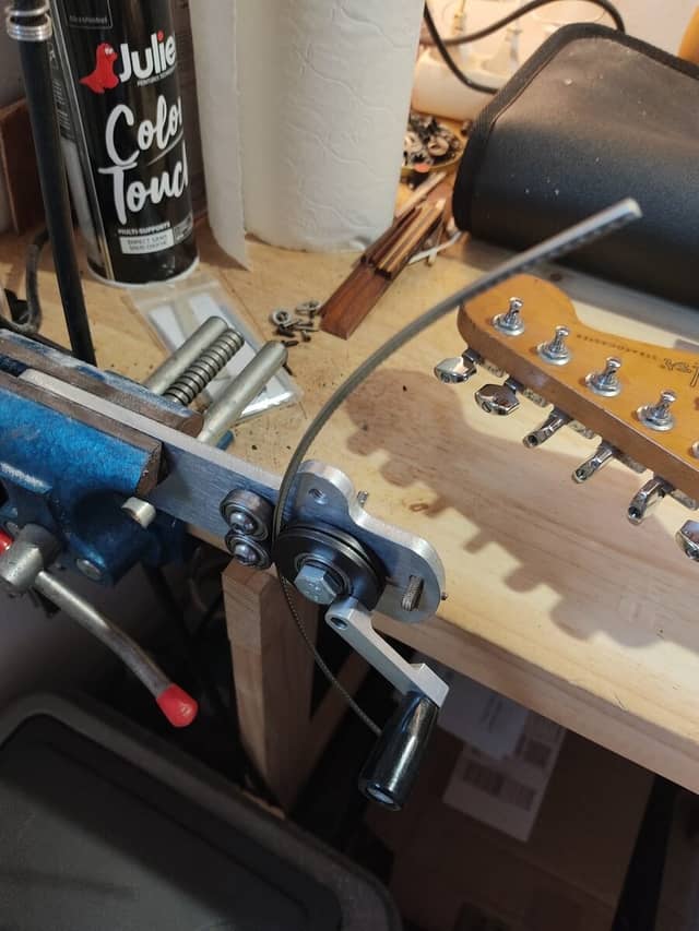 Remplacement des frettes chez Esprit Guitare