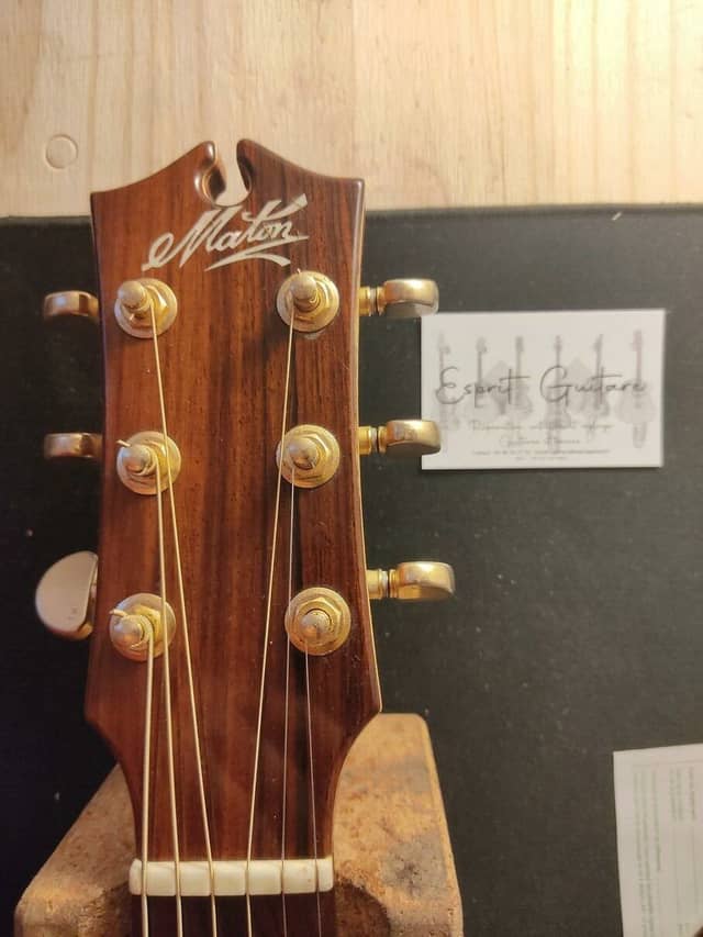 Guitare Maton
