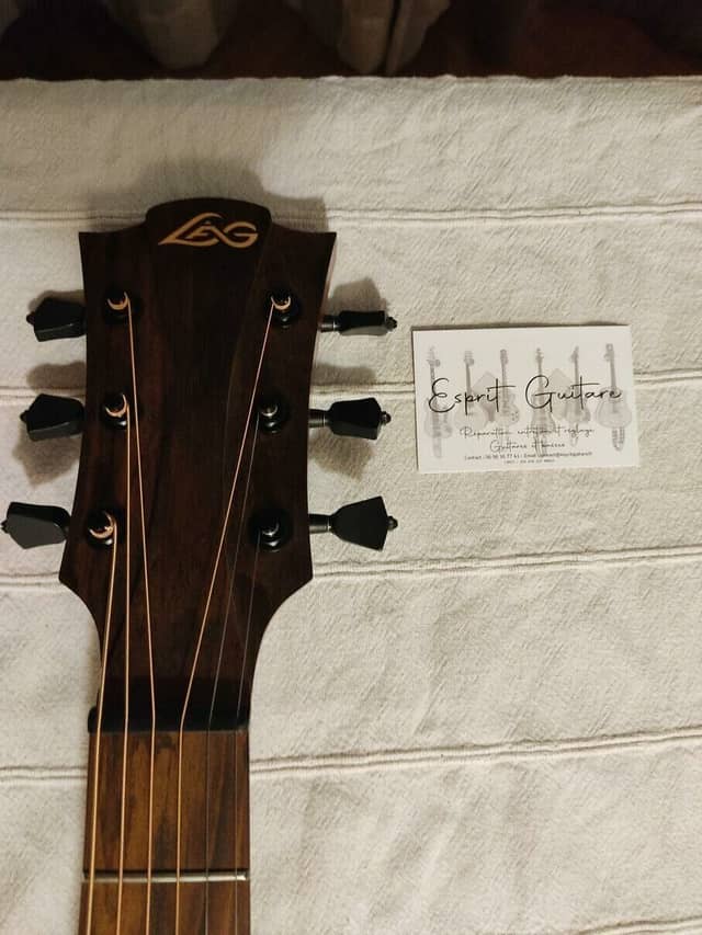 Guitare Lag Tramontane