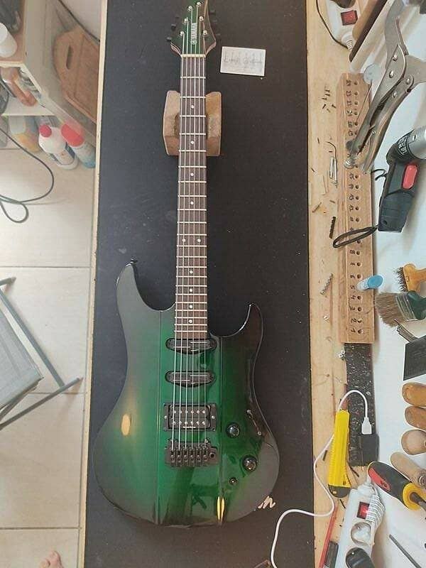 Guitare Yamaha Drop6