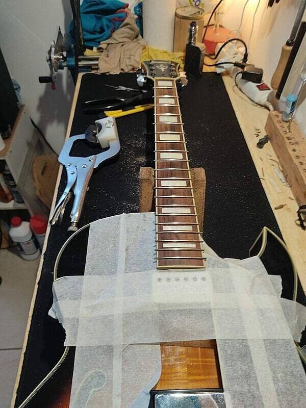 Guitare Ibanez AKJ95