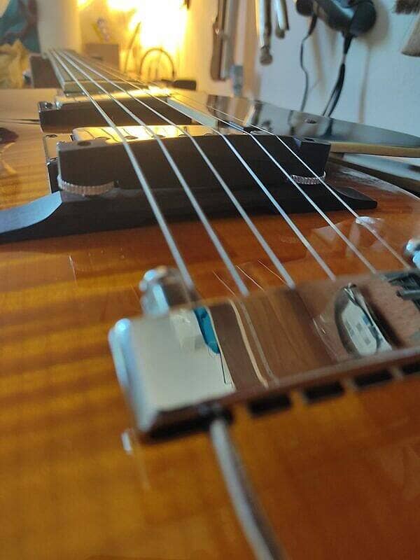 Guitare Ibanez AKJ95