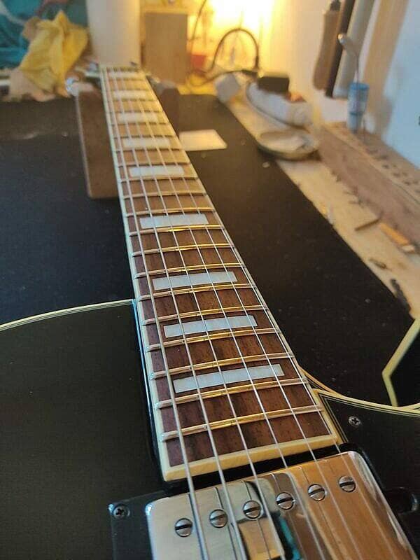 Guitare Ibanez AKJ95