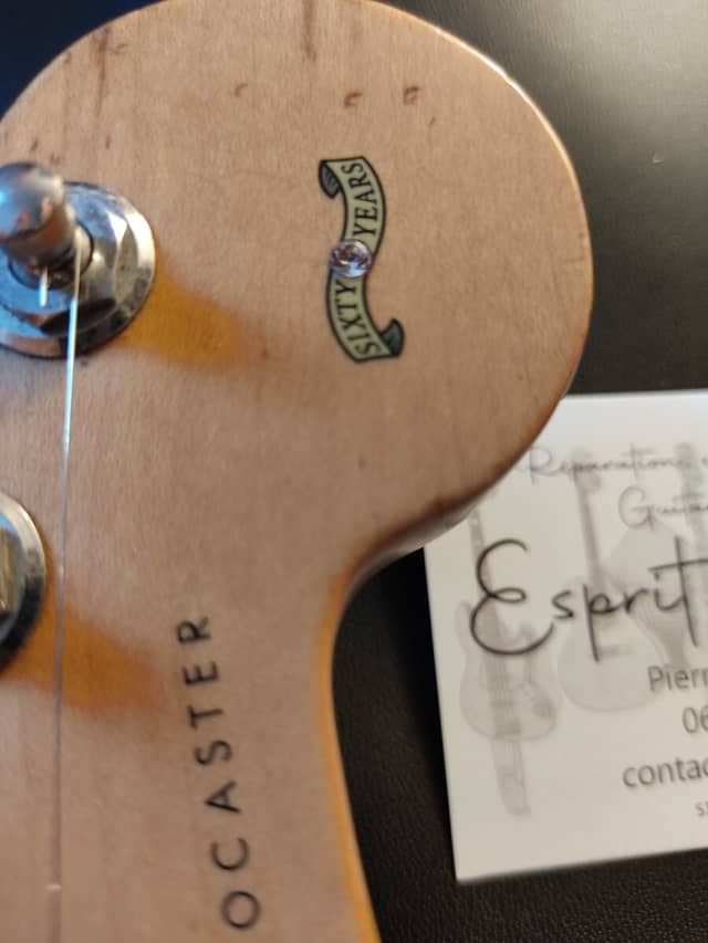 Guitare Fender Stratocaster Diamond