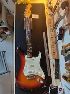 Guitare Fender Stratocaster US 18 Fender Stratocaster US