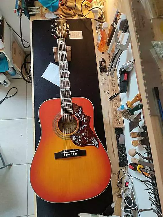 Guitare Epiphone Hummingbird 2 Guitare Epiphone Hummingbird