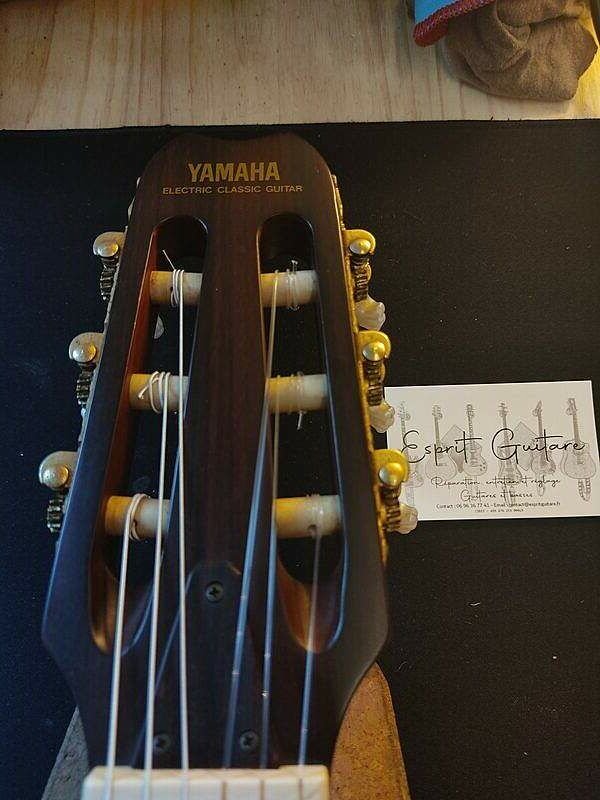Guitare Yamaha APX-7CN