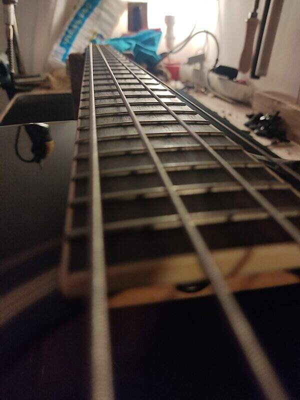 Basse Ibanez AEB8E 4 Basse Ibanez AEB8E