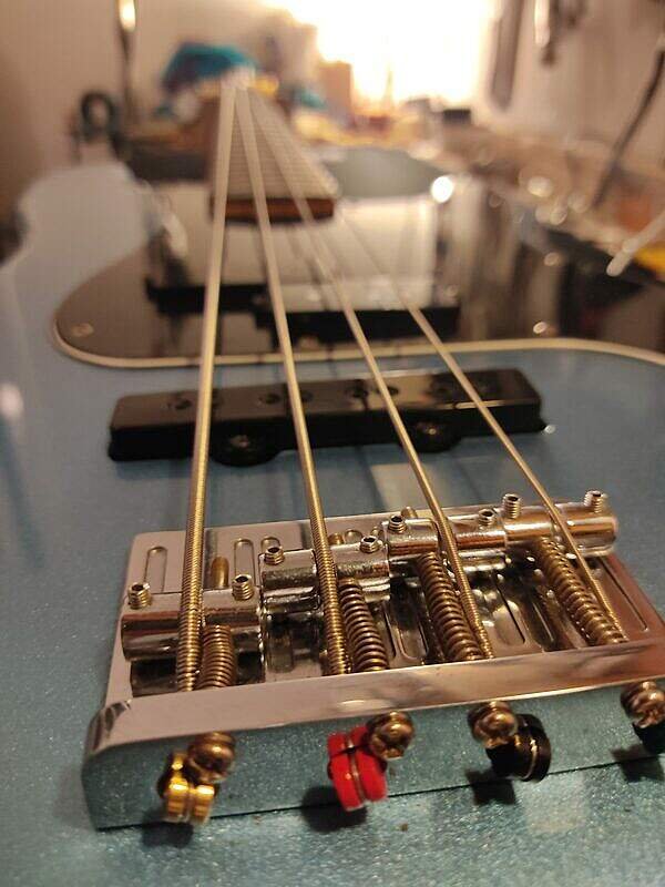 Basse Squier Precision Bass 1 Basse Squier Precision Bass