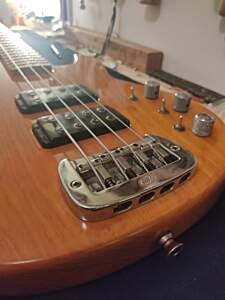 Basse G&L L-2000 14 Basse G&L L2000
