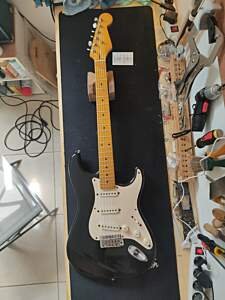Guitare type Stratocaster 22 Guitare type Stratocaster