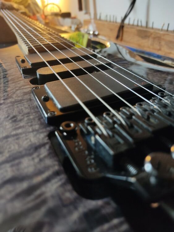 Guitare Lag Arkane 1000, le retour... 12 Guitare Lag Arkane 1000, le retour