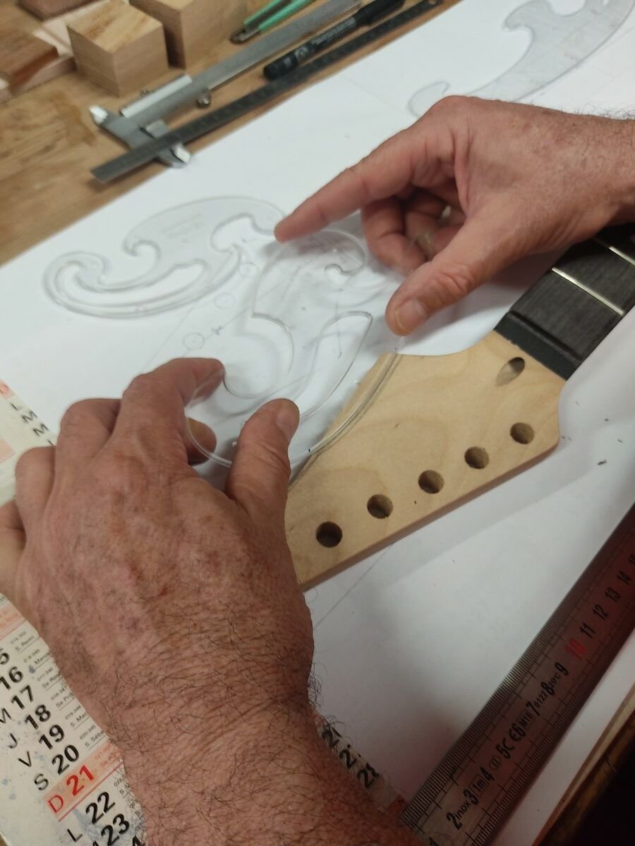 Collaboration Esprit Guitare / Pipiri Guitars