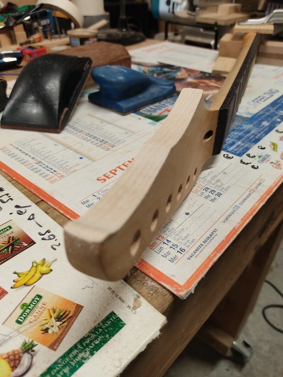 Collaboration Esprit Guitare / Pipiri Guitars