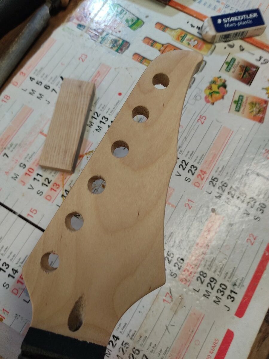 Collaboration Esprit Guitare / Pipiri Guitars