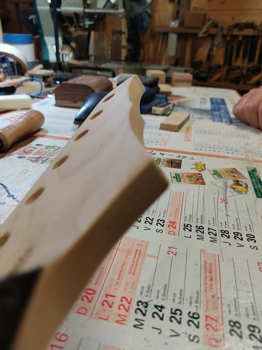 Collaboration Esprit Guitare / Pipiri Guitars